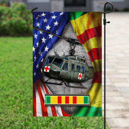 MedEvac Helicopter Never Forget Vietnam War Flag DBD2687Fv3