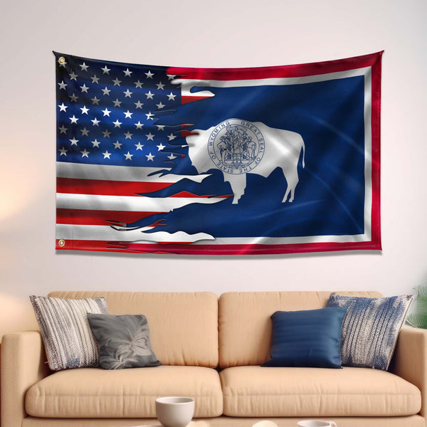 Wyoming And American Dorm Flag MLN1837GF