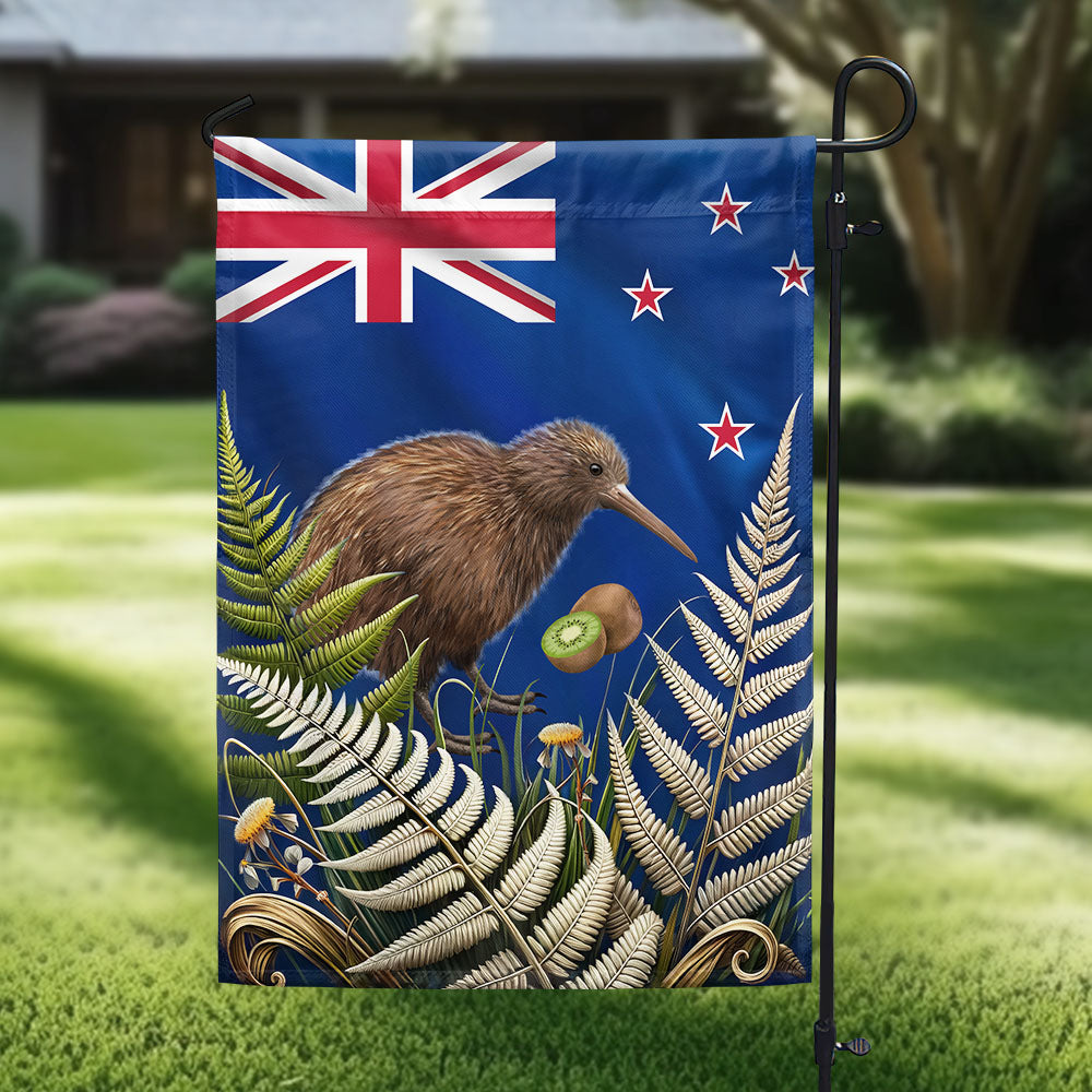 New Zealand Kiwi Bird and Fern Flag