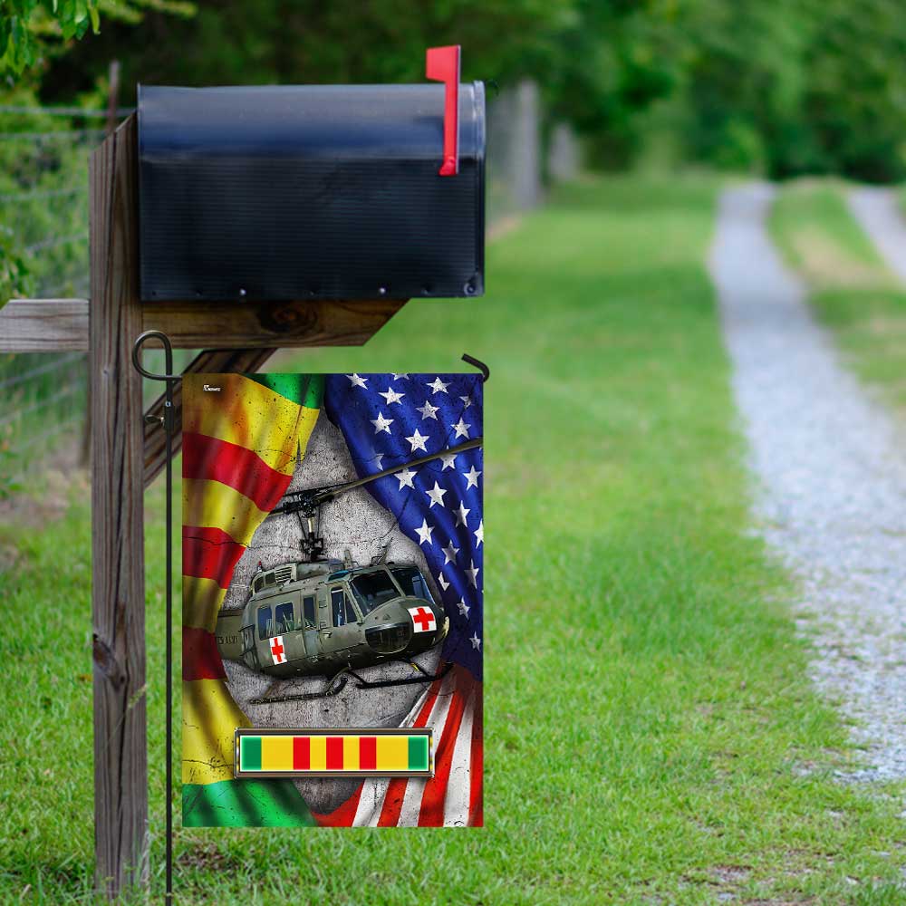 MedEvac Helicopter Never Forget Vietnam War Flag DBD2687Fv3