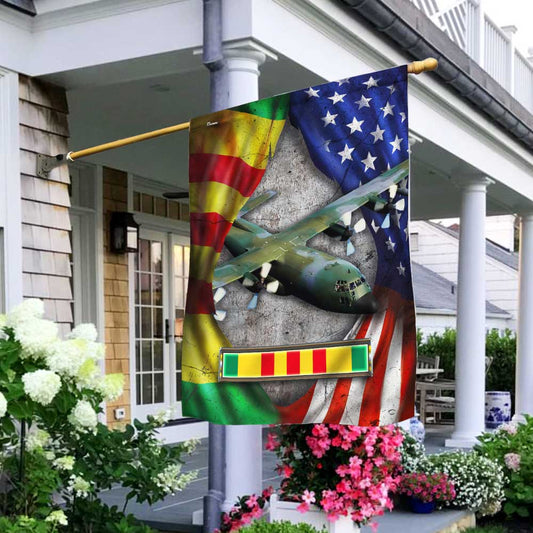 C-130 Helicopter Never Forget Vietnam War Flag DBD2687Fv4